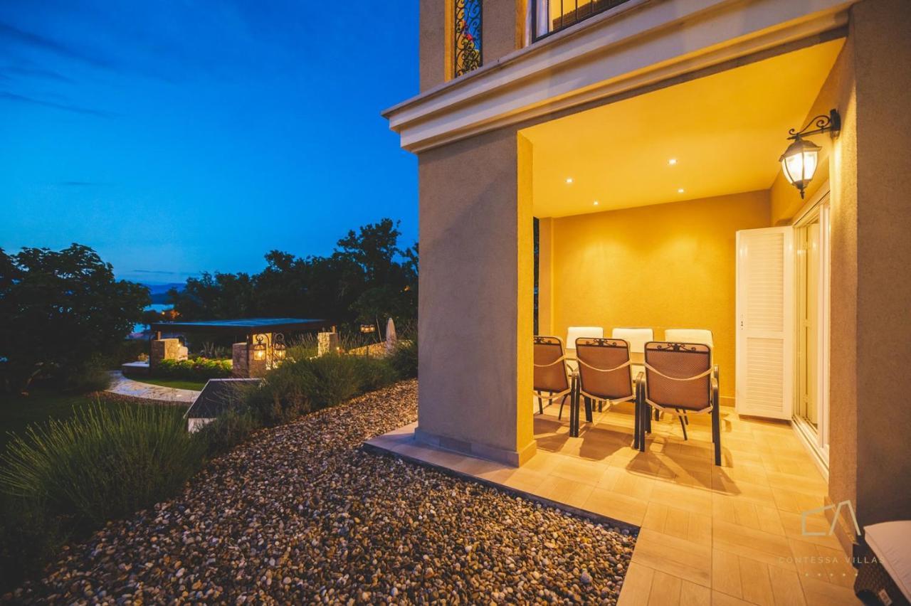 Luxury Apartments Villa Luce Malinska Exteriér fotografie